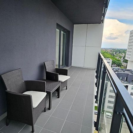 פוזנן Apartament Bulgarska 59 - Sypialnia I Salon - 40M2 - Self Check In 24H מראה חיצוני תמונה