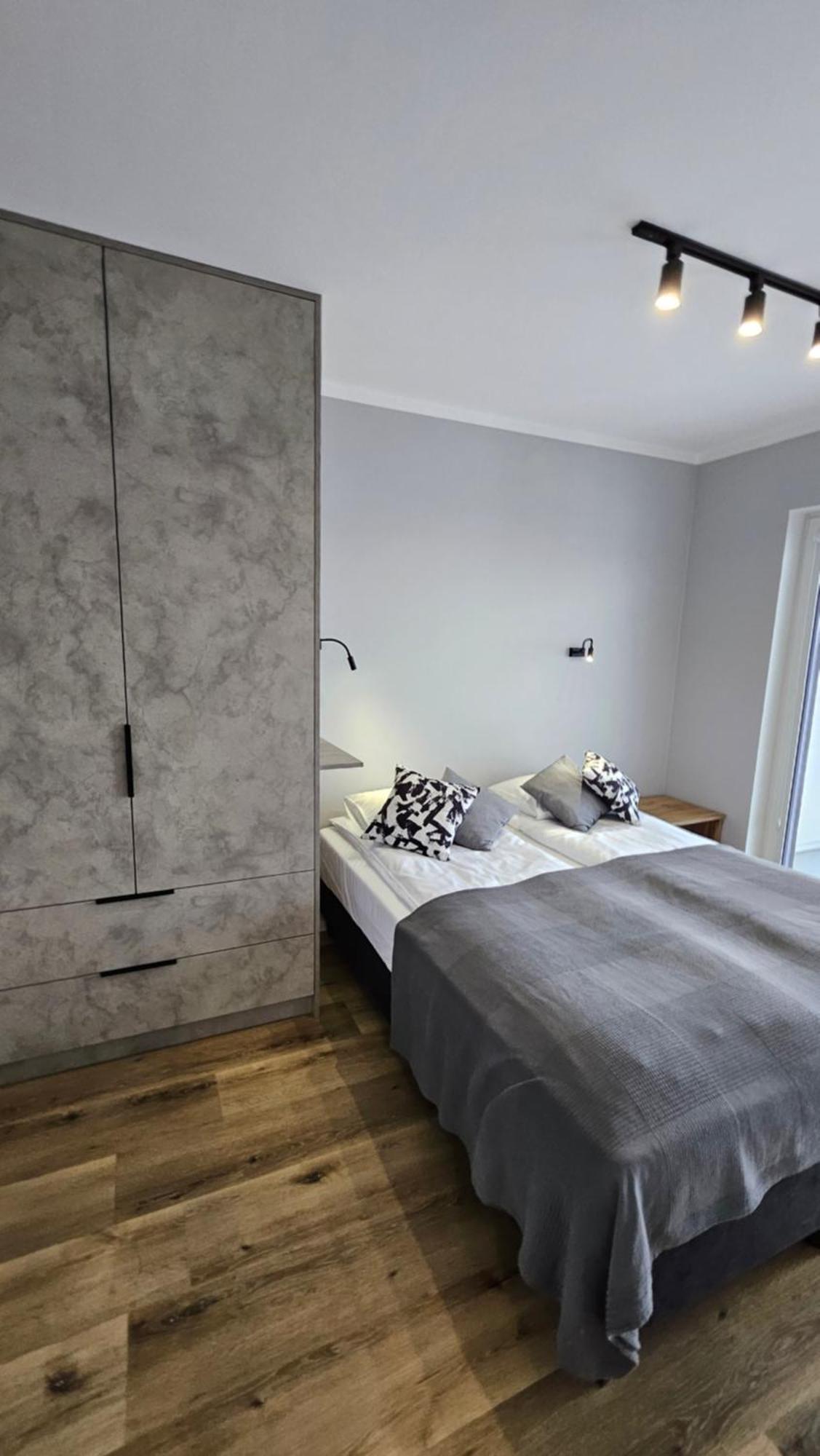 פוזנן Apartament Bulgarska 59 - Sypialnia I Salon - 40M2 - Self Check In 24H מראה חיצוני תמונה